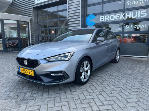 Seat Leon Sportstourer 1.0 eTSI 110 pk FR Business Intense 7-DSG | Achteruitrijcamera | Apple Carplay/Android Auto|telef... ActivLease financial lease