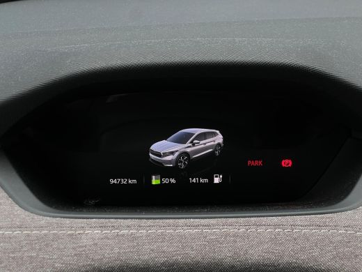 Skoda Enyaq iV 60 180 pk First Edition | Achteruitrijcamera | Apple Carplay/Android Auto|telefoonintegratie prem... ActivLease financial lease