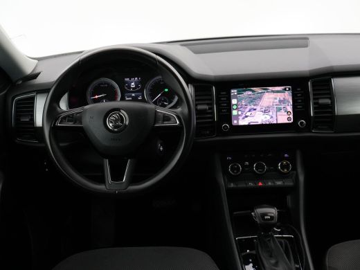Skoda Kodiaq 1.5 TSI 150 PK DSG AUT. *RACE BLUE METALLIC* + WEGKLAPBARE TREKHAAK 1800 KG ActivLease financial lease