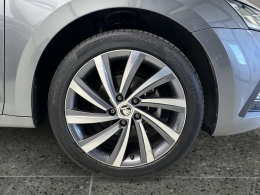 Skoda Octavia Combi 1.5 e-TSI 150pk Business Edition Plus ActivLease financial lease