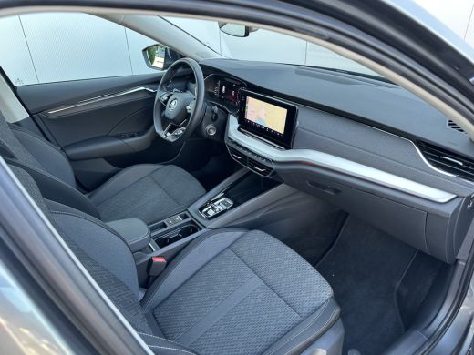 Skoda Octavia Combi 1.5 e-TSI 150pk Business Edition Plus ActivLease financial lease