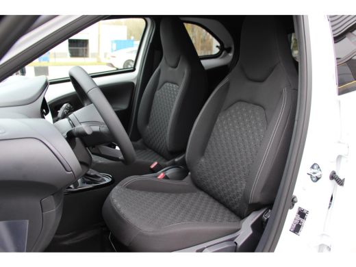 Toyota Aygo 1.0 VVT-i MT Pulse **NIEUWE AUTO/ DIRECT LEVERBAAR** ActivLease financial lease