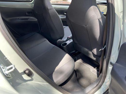 Toyota Aygo 1.0 VVT-i S-CVT Premium ActivLease financial lease