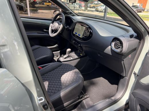 Toyota Aygo 1.0 VVT-i S-CVT Premium ActivLease financial lease