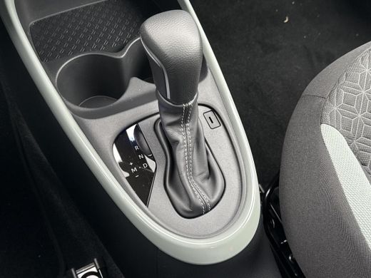 Toyota Aygo 1.0 VVT-i S-CVT Pulse **APPLE CARPLAY/ CRUISE CONTROL/ PARKEERCAMERA** ActivLease financial lease