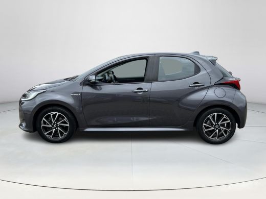 Toyota Yaris 1.5 Hybrid Dynamic ActivLease financial lease
