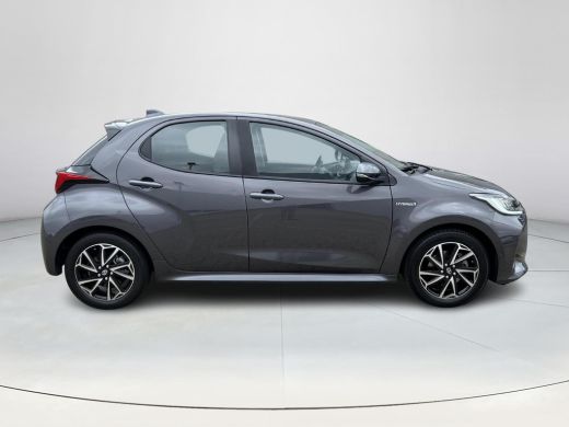 Toyota Yaris 1.5 Hybrid Dynamic ActivLease financial lease