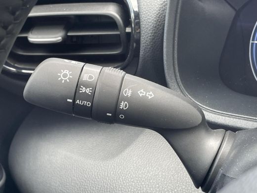 Toyota Yaris Cross 1.5 Hybrid 130 Executive ActivLease financial lease