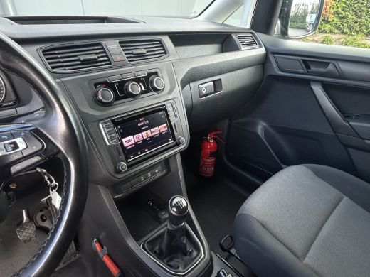 Volkswagen Caddy 2.0 TDI 102 PK / L2H1 / 1e EIG. / INRICHTING / CAMERA / AIRCO / CRUISE / NAVI / ACHTERKLEP ActivLease financial lease