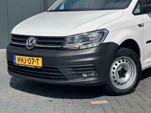 Volkswagen Caddy 2.0 TDI 102 PK / L2H1 / 1e EIG. / INRICHTING / CAMERA / AIRCO / CRUISE / NAVI / ACHTERKLEP ActivLease financial lease