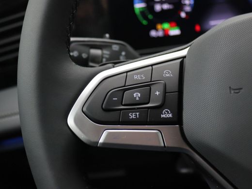 Volkswagen Tiguan 1.5 eHybrid Life Edition 204PK DSG Adaptieve Cruise Controle, Achteruitrijcamera, Side Assist, Na... ActivLease financial lease