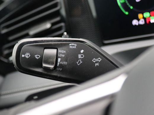 Volkswagen Tiguan 1.5 eHybrid Life Edition 204PK DSG Adaptieve Cruise Controle, Achteruitrijcamera, Side Assist, Na... ActivLease financial lease