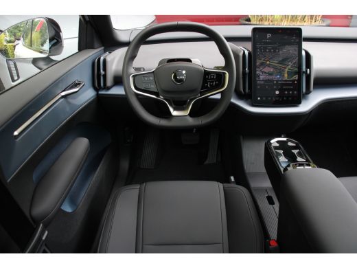 Volvo  EX30 Twin Motor Performance Ultra 69 kWh | Pilot Assist | Panoramadak | 360 Camera | Harman/Kardon ActivLease financial lease