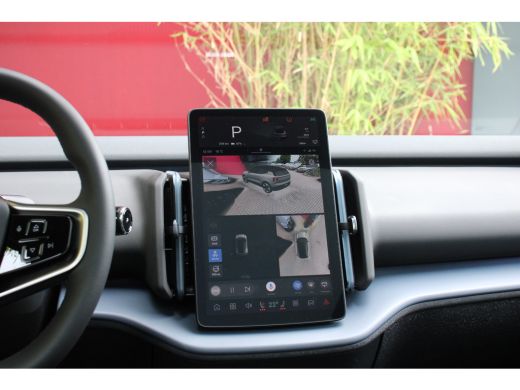 Volvo  EX30 Twin Motor Performance Ultra 69 kWh | Pilot Assist | Panoramadak | 360 Camera | Harman/Kardon ActivLease financial lease