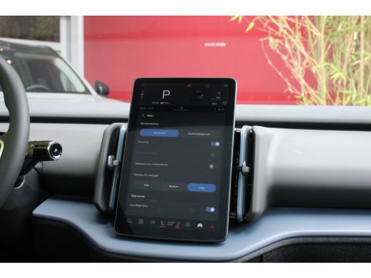 Volvo  EX30 Twin Motor Performance Ultra 69 kWh | Pilot Assist | Panoramadak | 360 Camera | Harman/Kardon ActivLease financial lease