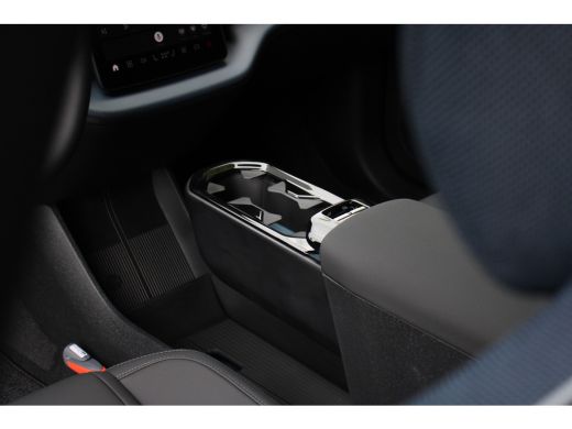Volvo  EX30 Twin Motor Performance Ultra 69 kWh | Pilot Assist | Panoramadak | 360 Camera | Harman/Kardon ActivLease financial lease