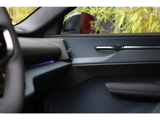 Volvo  EX30 Twin Motor Performance Ultra 69 kWh | Pilot Assist | Panoramadak | 360 Camera | Harman/Kardon ActivLease financial lease