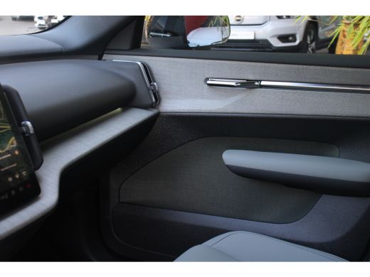 Volvo  EX30 Twin Motor Performance Ultra 69 kWh | Pine Interior | 19" Velgen | Panoramadak | Harman/Kardon | ... ActivLease financial lease
