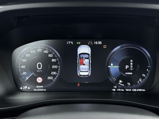 Volvo  XC40 1.5 T5 Recharge Plus Dark | Blis | Elektrisch bedienbare stoel | Stoel + Stuurverw | Harman/Kardo... ActivLease financial lease