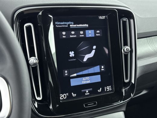 Volvo  XC40 1.5 T5 Recharge Plus Dark | Blis | Elektrisch bedienbare stoel | Stoel + Stuurverw | Harman/Kardo... ActivLease financial lease