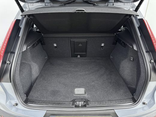 Volvo  XC40 1.5 T5 Recharge Plus Dark | Blis | Elektrisch bedienbare stoel | Stoel + Stuurverw | Harman/Kardo... ActivLease financial lease