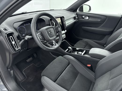 Volvo  XC40 1.5 T5 Recharge Plus Dark | Blis | Elektrisch bedienbare stoel | Stoel + Stuurverw | Harman/Kardo... ActivLease financial lease