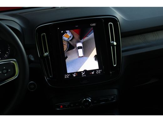 Volvo  XC40 1.5 T5 Recharge R-Design | Harman/Kardon | Panoramadak | 360 Camera | Leder | Memory ActivLease financial lease