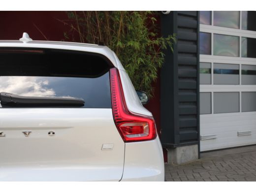 Volvo  XC40 1.5 T5 Recharge R-Design | Harman/Kardon | Panoramadak | 360 Camera | Leder | Memory ActivLease financial lease