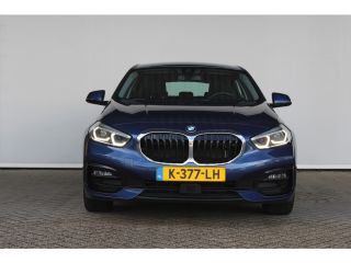 BMW 1 Serie 118i Executive Edition | Achteruitrijcamera | Cruise control adaptief met Stop&Go | Koplampen ada...