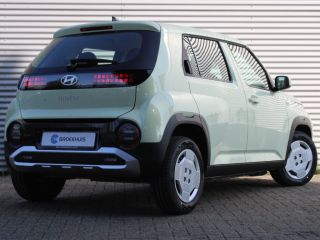 Hyundai Inster E-Motion 42kWh Vanaf € 269,- p/m Private Lease | € 2500,- korting !! | Keyless start | Rijstrooks...