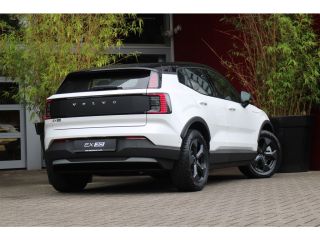 Volvo  EX30 Twin Motor Performance Ultra 69 kWh | Pilot Assist | Panoramadak | 360 Camera | Harman/Kardon