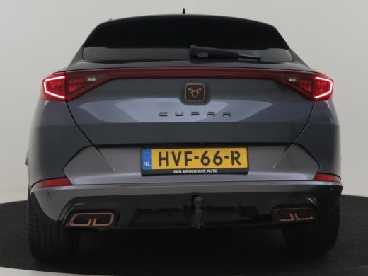 CUPRA Formentor 1.4 e-Hybrid VZ Performance 245pk | 360 gr Camera | Elektr. Trekhaak | Stoel & Stuurwielverwarmin... ActivLease financial lease