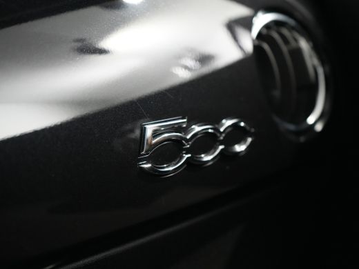 Fiat 500C 1.0 Hybrid Dolcevita | Achterbank in delen neerklapbaar | Airco | Apple Carplay/Android Auto|tele... ActivLease financial lease