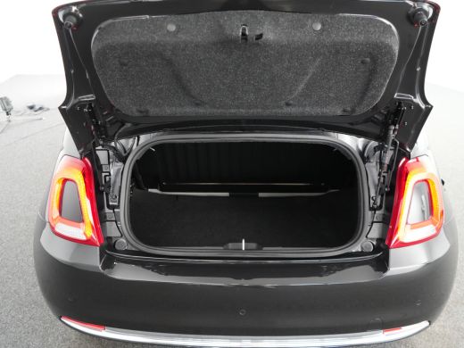 Fiat 500C 1.0 Hybrid Dolcevita | Achterbank in delen neerklapbaar | Alarm klasse 1(startblokkering) | Apple... ActivLease financial lease