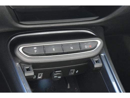 Fiat 600 1.2 Hybrid La Prima 100pk Automaat | Navigatie | Elektr. Stoelen | Elektr. Achterklep | Achteruit... ActivLease financial lease