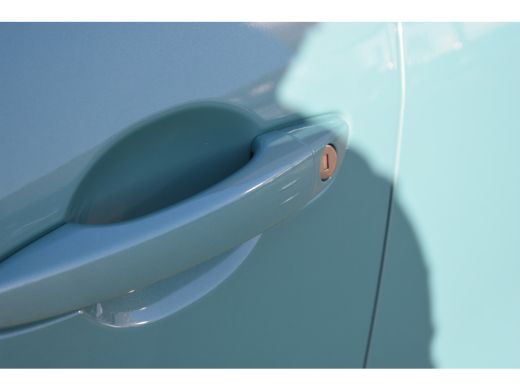 Fiat 600 1.2 Hybrid La Prima 100pk Automaat | Navigatie | Elektr. Stoelen | Elektr. Achterklep | Achteruit... ActivLease financial lease