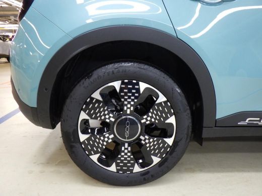 Fiat 600 1.2 Hybrid La Prima 100pk Automaat | Navigatie | Elektr. Stoelen | Elektr. Achterklep | Achteruit... ActivLease financial lease