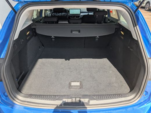 Ford Focus 1.0 EcoBoost Hybrid Titanium 125pk | Carplay | Navi | DAB | Voorruitverwarming | Fabrieksgarantie... ActivLease financial lease