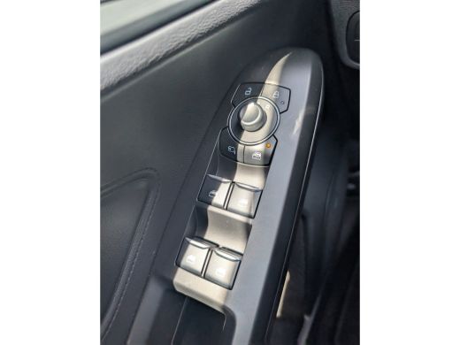 Ford Focus 1.0 EcoBoost Hybrid Titanium 125pk | Carplay | Navi | DAB | Voorruitverwarming | Fabrieksgarantie... ActivLease financial lease