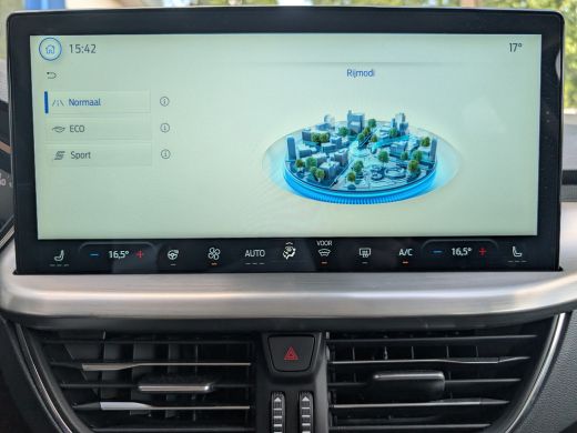 Ford Focus 1.0 EcoBoost Hybrid Titanium 125pk | Carplay | Navi | DAB | Voorruitverwarming | Fabrieksgarantie... ActivLease financial lease