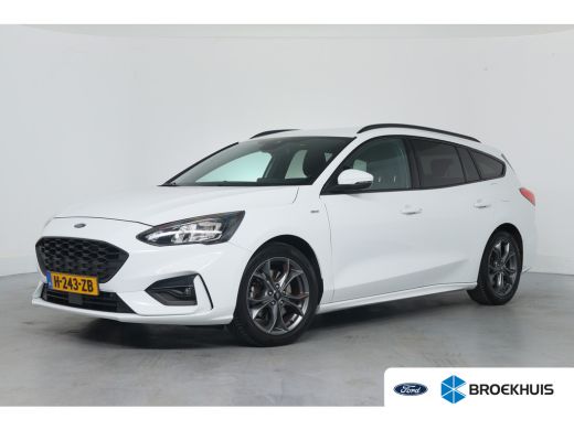 Ford Focus 1.0 EcoBoost ST Line Business | 1e Eigenaar! | Navigatie | Parkeersensoren | Cruise Control | LED... Ford Focus 1.0 EcoBoost ST Line Business | 1e Eigenaar! | Navigatie | Parkeersensoren | Cruise Control | LED...