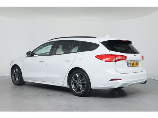 Ford Focus 1.0 EcoBoost ST Line Business | 1e Eigenaar! | Navigatie | Parkeersensoren | Cruise Control | LED... ActivLease financial lease