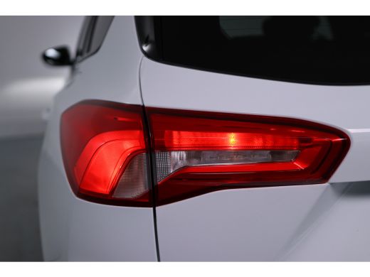 Ford Focus 1.0 EcoBoost ST Line Business | 1e Eigenaar! | Navigatie | Parkeersensoren | Cruise Control | LED... ActivLease financial lease