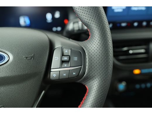 Ford Kuga 2.5 PHEV ST-Line | Panoramadak | Stoel-/Stuurverwarming | 19 inch Velgen | Climate Control | Came... ActivLease financial lease