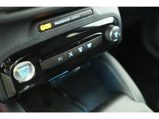 Ford Kuga 2.5 PHEV ST-Line | Panoramadak | Stoel-/Stuurverwarming | 19 inch Velgen | Climate Control | Came... ActivLease financial lease