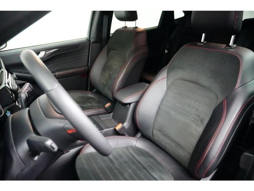 Ford Kuga 2.5 PHEV ST-Line X | Trekhaak | Adaptive Cruise | Stoelverwarming | ActivLease financial lease