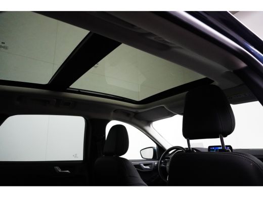 Ford Kuga 2.5 PHEV Vignale | Pano-dak | Wegklap Trekhaak | Adapt. Cruise | Head-Up Display | B&O audio | St... ActivLease financial lease