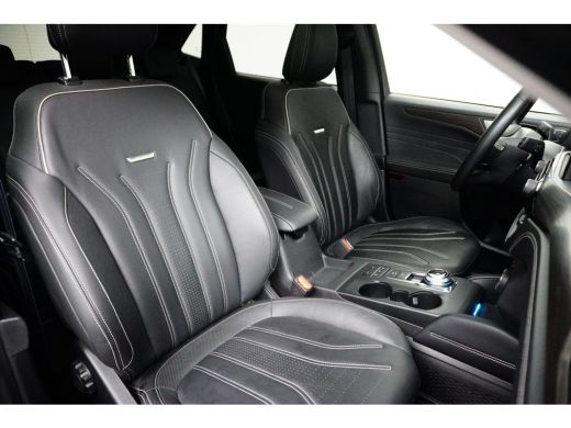 Ford Kuga 2.5 PHEV Vignale | Pano-dak | Wegklap Trekhaak | Adapt. Cruise | Head-Up Display | B&O audio | St... ActivLease financial lease