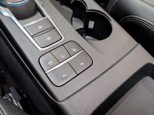 Ford Kuga 2.5 PHEV Vignale | Panoramadak | Adap. Cruise | Winter Pack | HUD | Apple Carplay/Android Auto|te... ActivLease financial lease