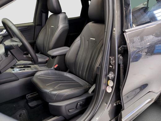 Ford Kuga 2.5 PHEV Vignale | Panoramadak | Adap. Cruise | Winter Pack | HUD | Apple Carplay/Android Auto|te... ActivLease financial lease